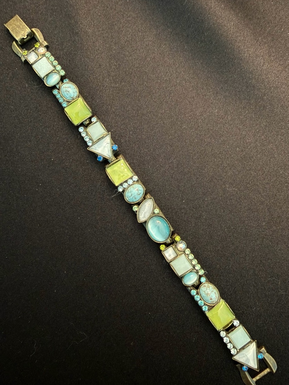 Sorrelli Women's Multi-Stone and Crystal Bracelet